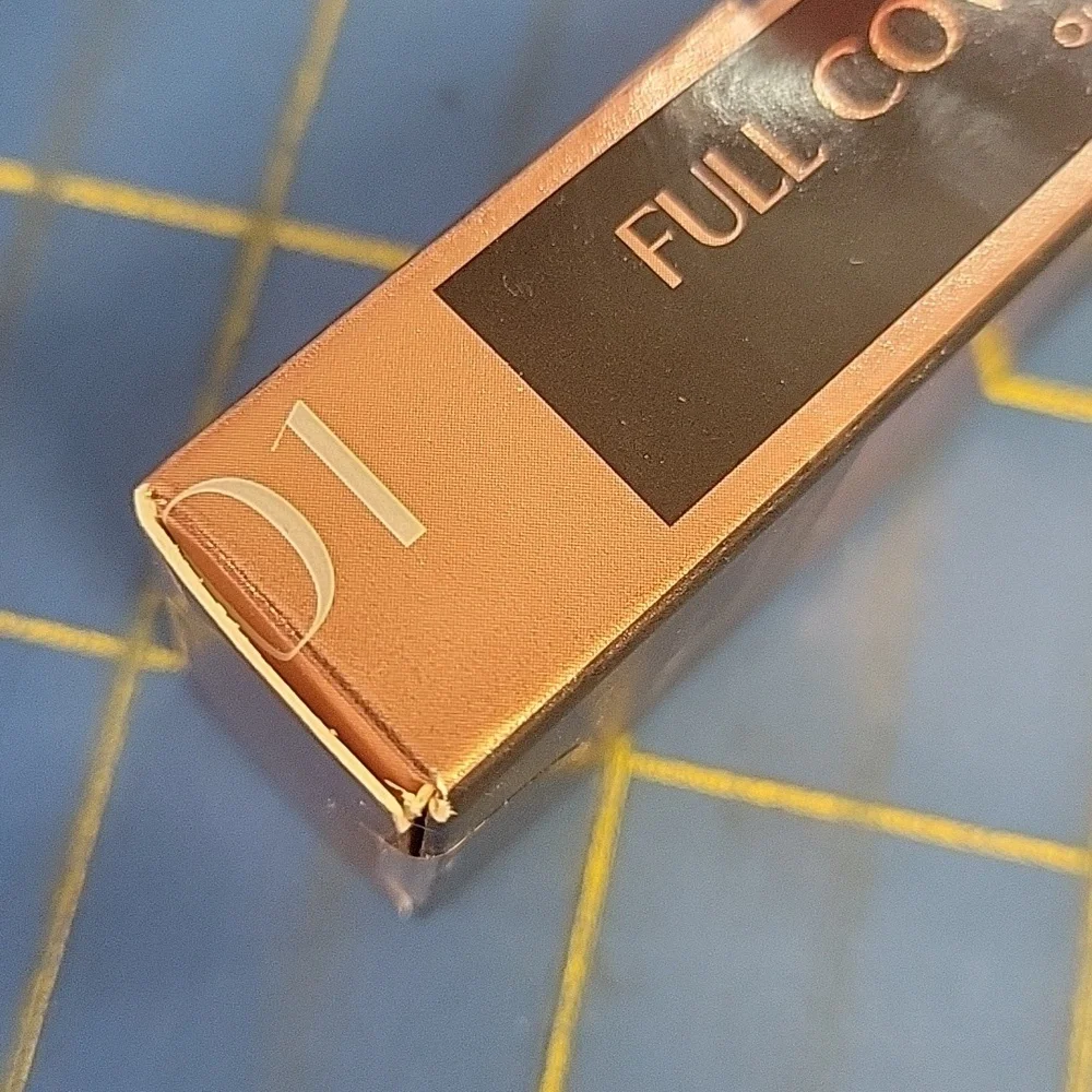 OZ E Lab Concealer SPF 30++ - 01 New Sealed Box